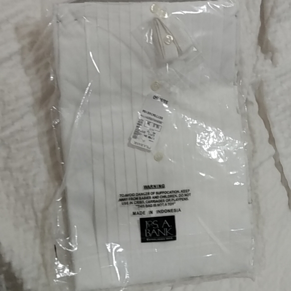 Jos.A.Bank tuxedo white shirt 16.5-34 tailored fit - Picture 5 of 5